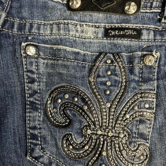 Miss Me Size 29x30 Navy Blue Bootcut Jeans with Rhinestone Fleur de Lis Pockets - Picture 2 of 7